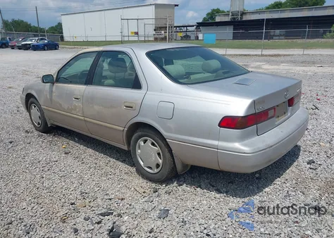 1999 Toyota Camry Ce from USA, damaged, VIN 4T1BG22K4XU510204